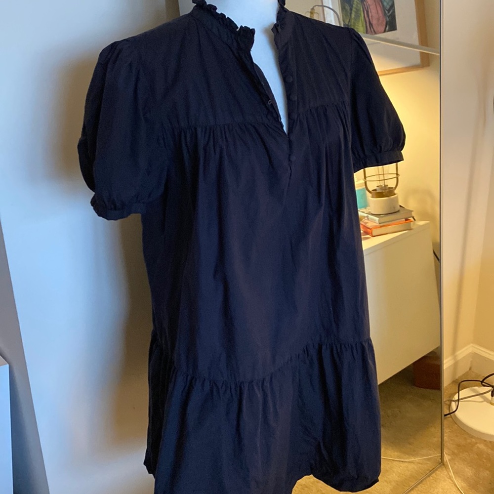 French connection navy blue puff sleeve dress